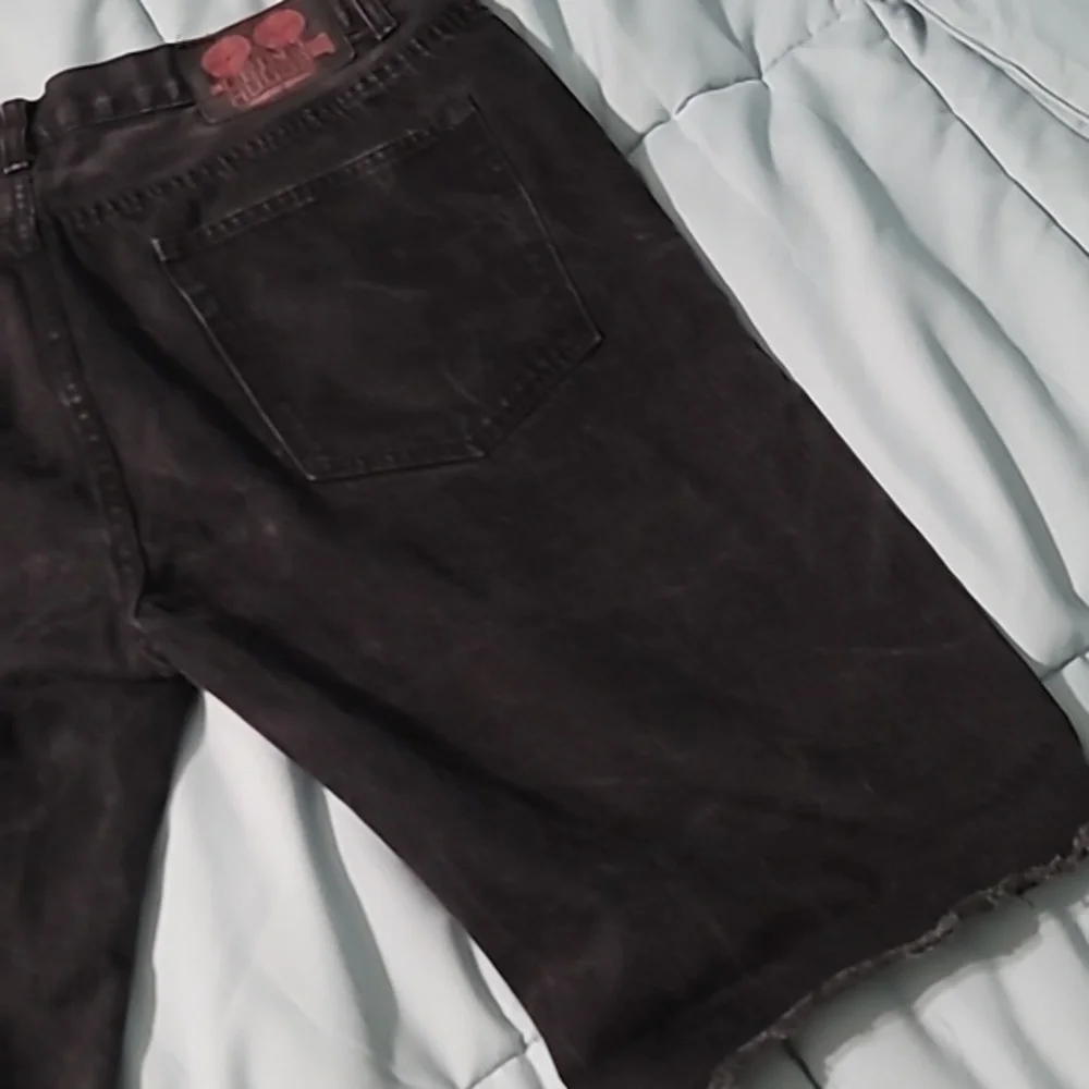 GRINDHOUSE Distressed Black Denim Cutt-off‎ Shorts Men's 38 Excellent Condition